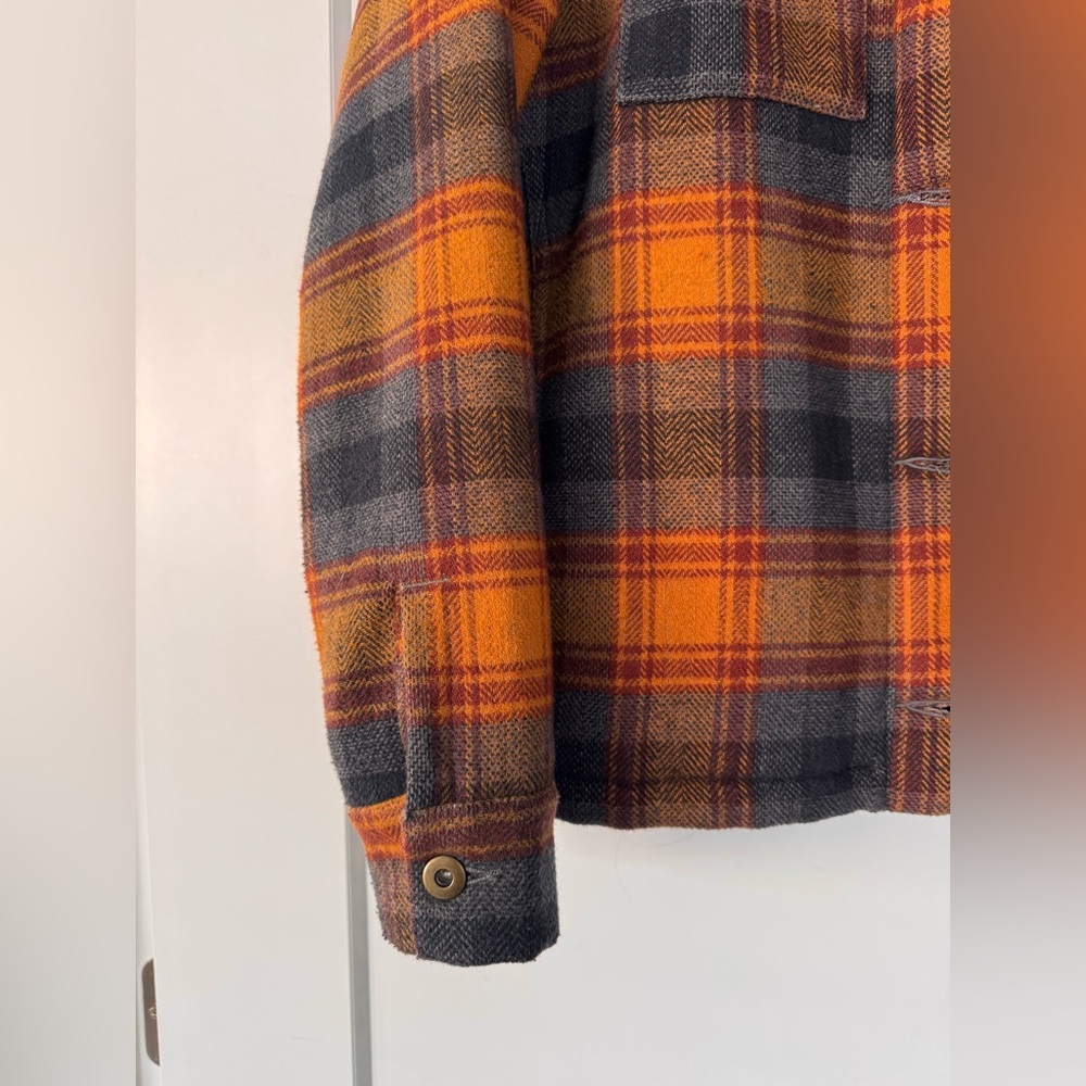 Toad & Co. Sherpa Lined Plaid Jacket (Size L) - Picture 3 of 7